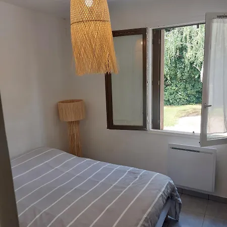 Appartement Maisonnette Avec Jardin En Pleine Nature